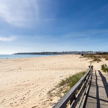 Princesa Flor - Front Beach